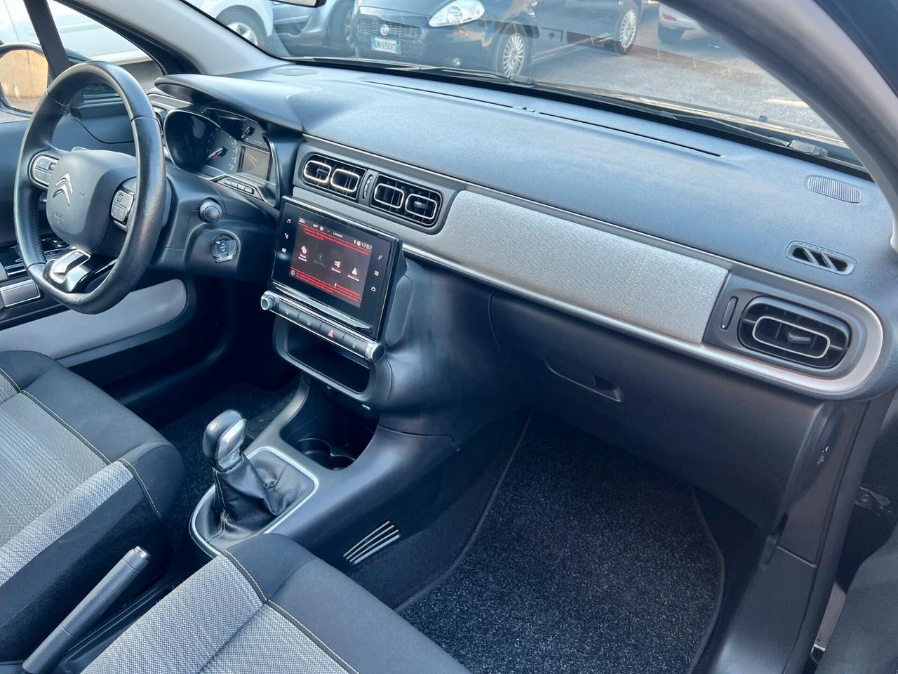 Citroen C3 1.2 puretech Shine 83cv NEOPATENT. NAVI/CAMERA/16;