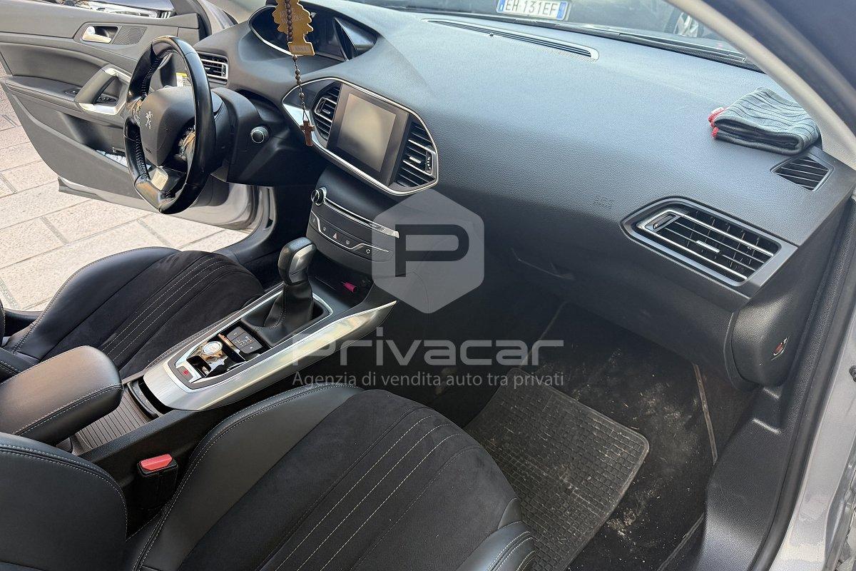 PEUGEOT 308 BlueHDi 120 S&S EAT6 Allure