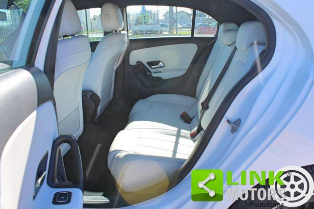 MERCEDES-BENZ A 180 d Automatic Business Extra GARANZIA 12 MESI