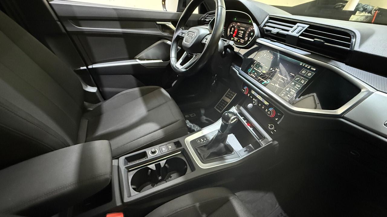 Audi Q3 35 TDI quattro S tronic S line