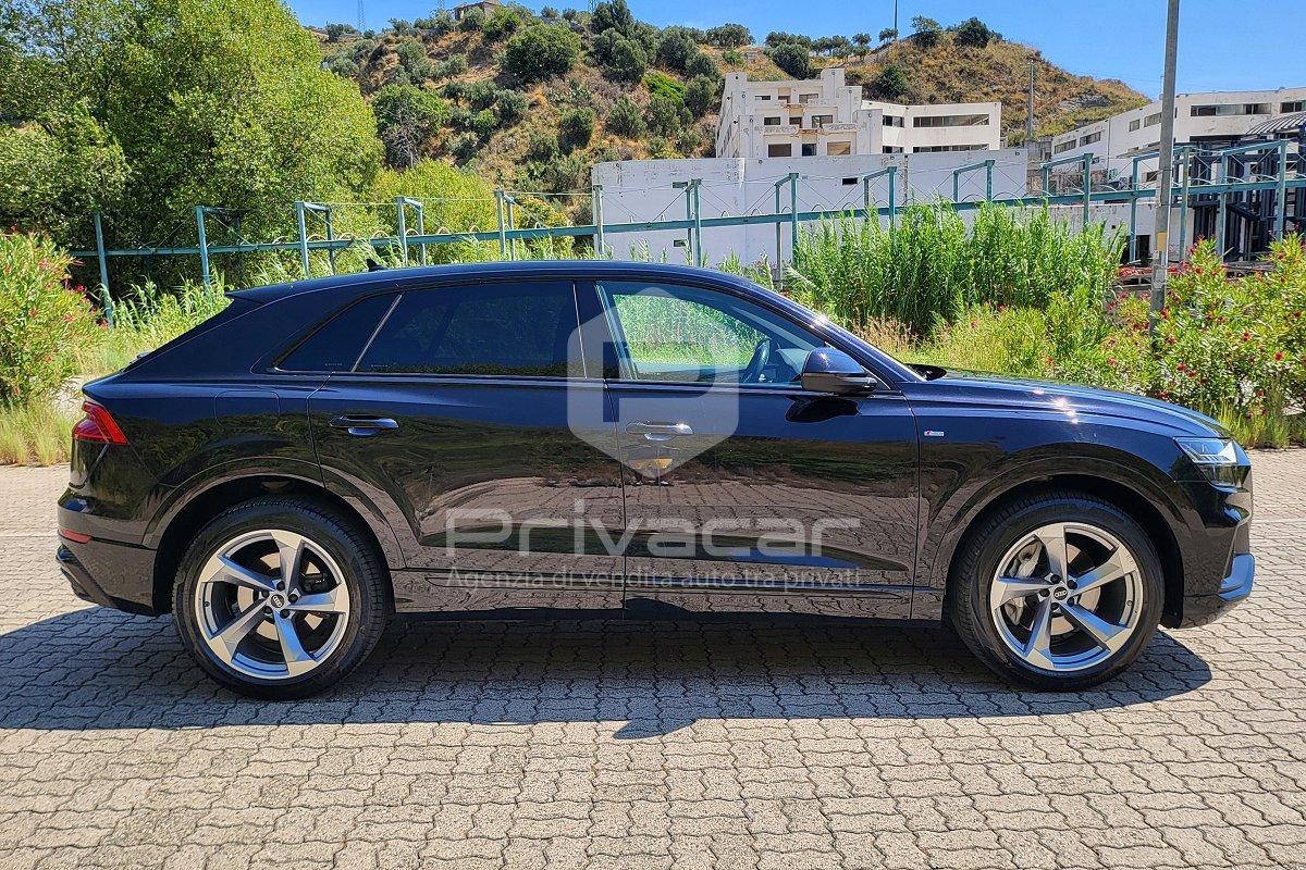 AUDI Q8 50 TDI 286 CV quattro tiptronic Sport