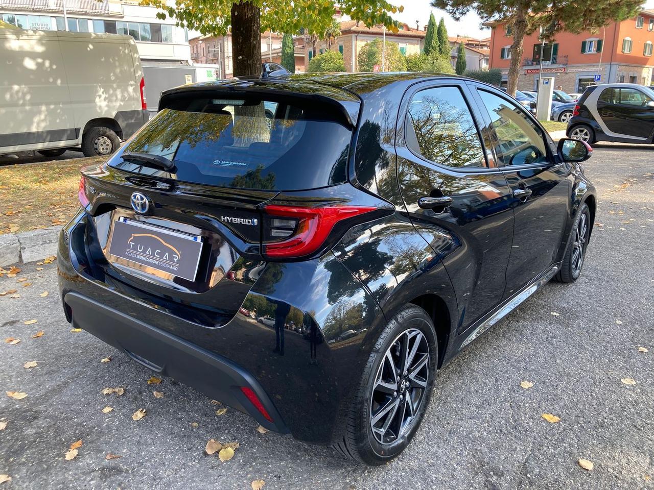 Toyota Yaris 1.5 HEV Active #7354