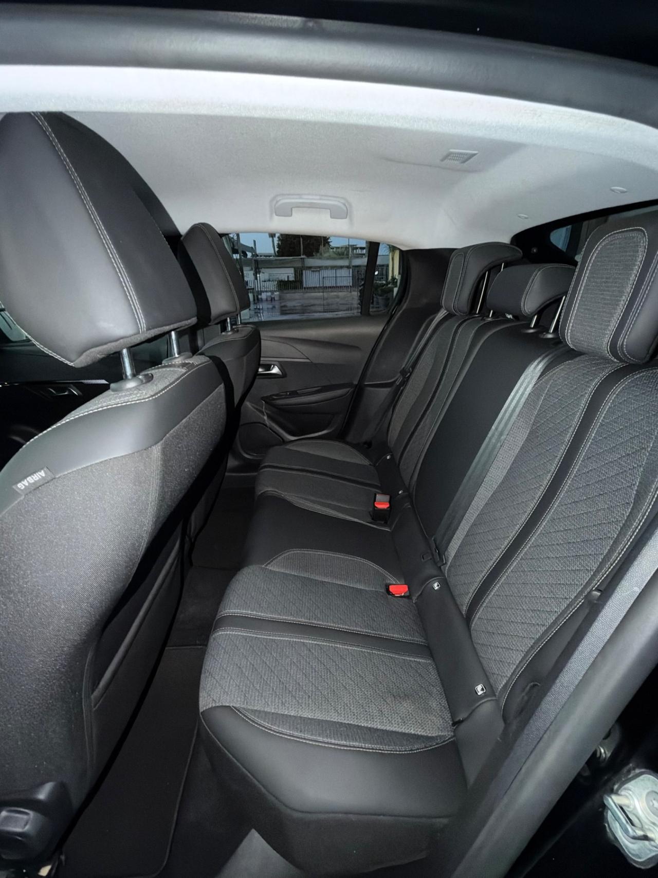 Peugeot 208 Turbo 100 CV 5 porte Allure