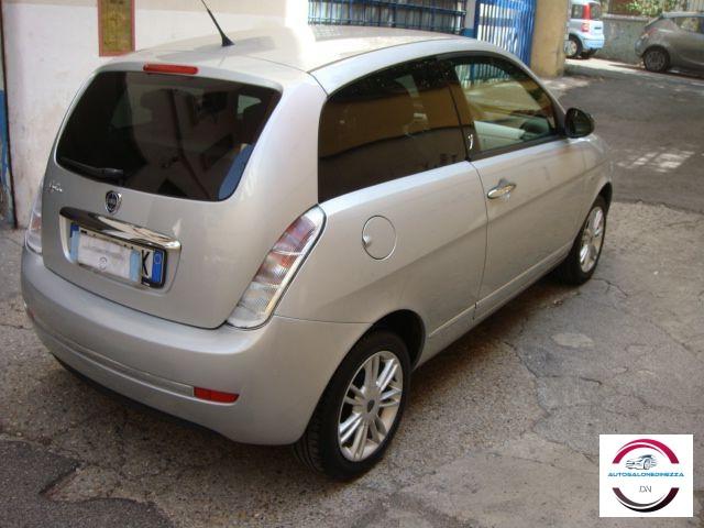 LANCIA - Ypsilon - 1.2 Platinum *km 25000*