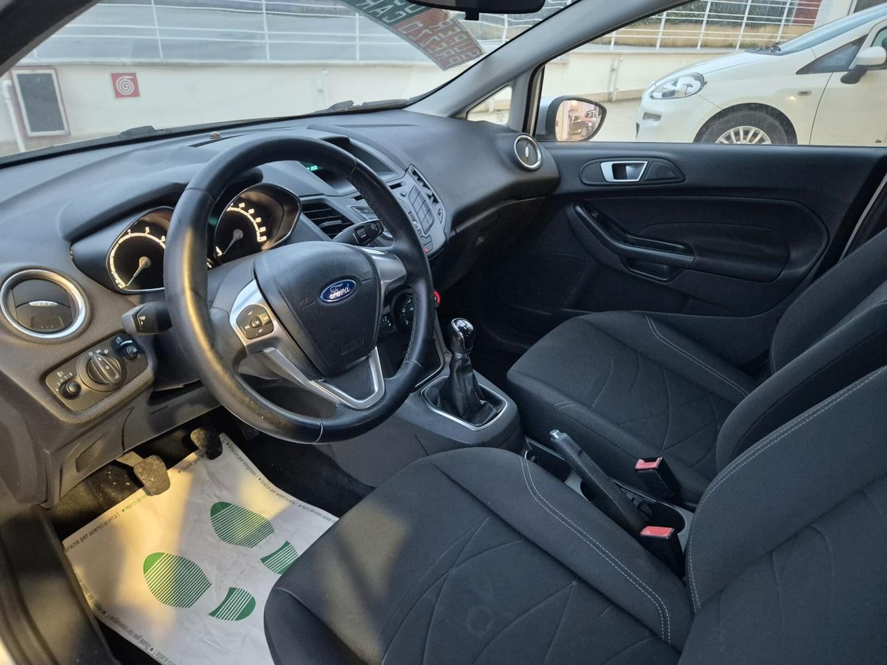 Ford Fiesta 1.2 60CV 5 porte