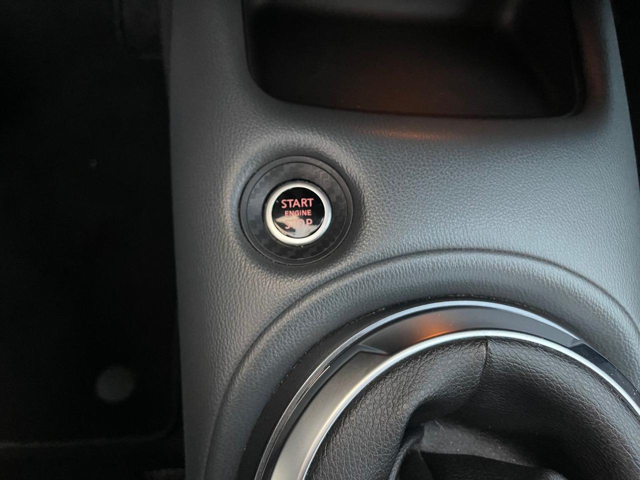 Nissan Juke N-Connecta 1.0 DIG-T 114 #7940