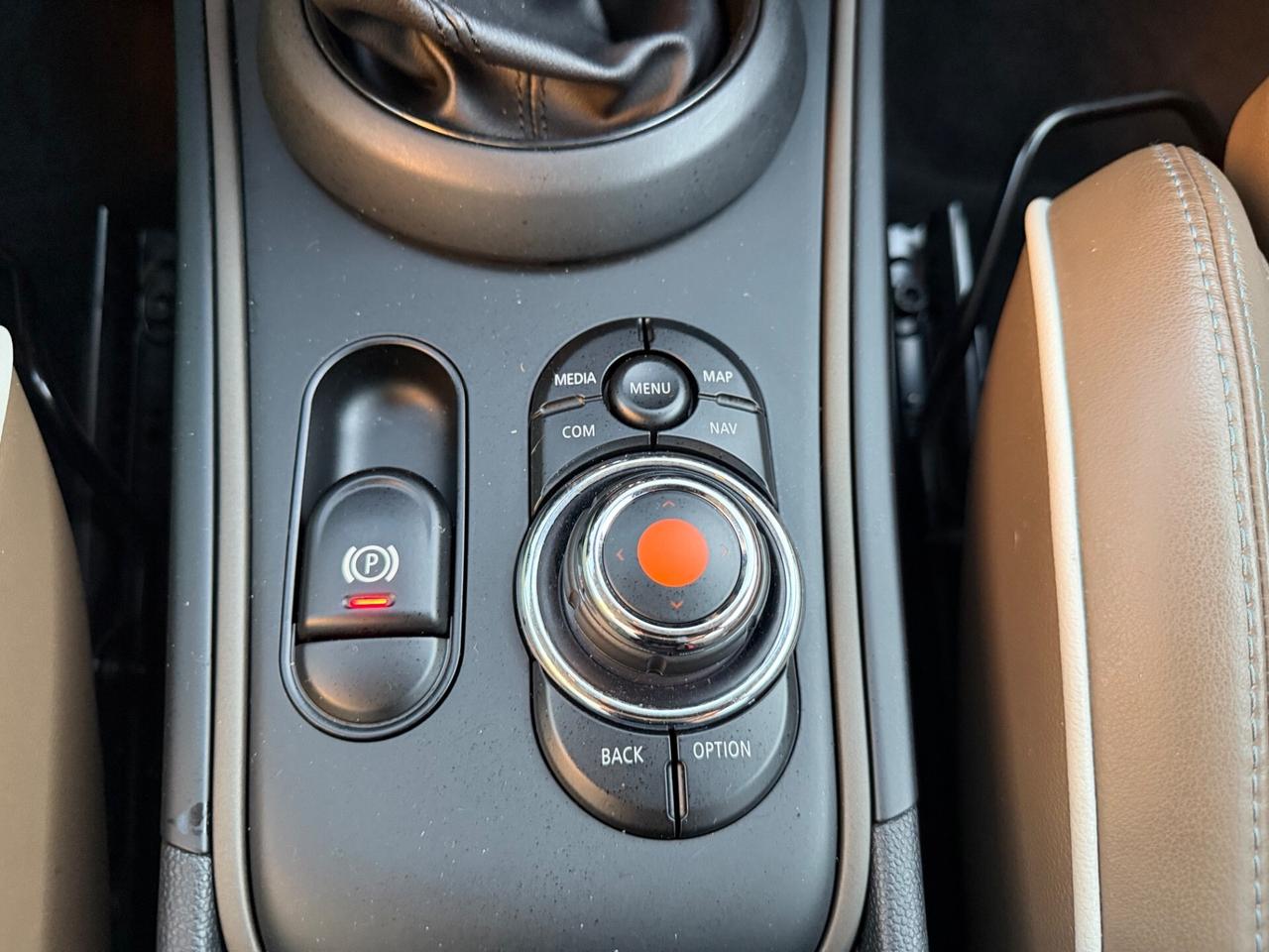 Mini Cooper D Countryman 2.0 Hype 70MILA KM