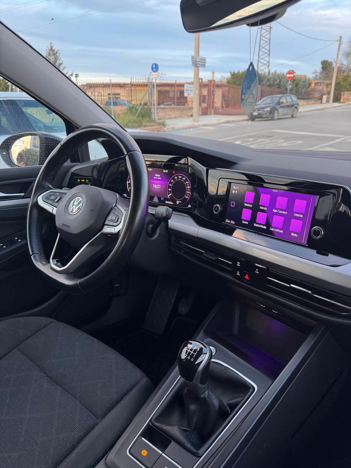 Volkswagen Golf 2.0 TDI SCR Style