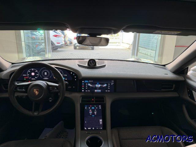 PORSCHE Taycan 4 Cross Turismo