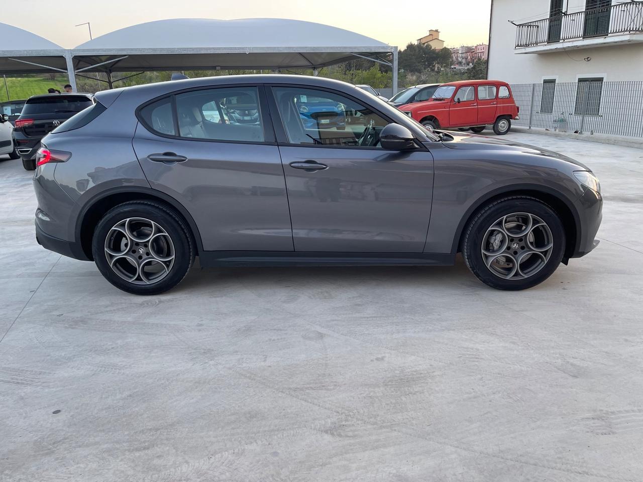 Alfa Romeo Stelvio 2.2 Turbodiesel 160 CV AT8 RWD Sprint