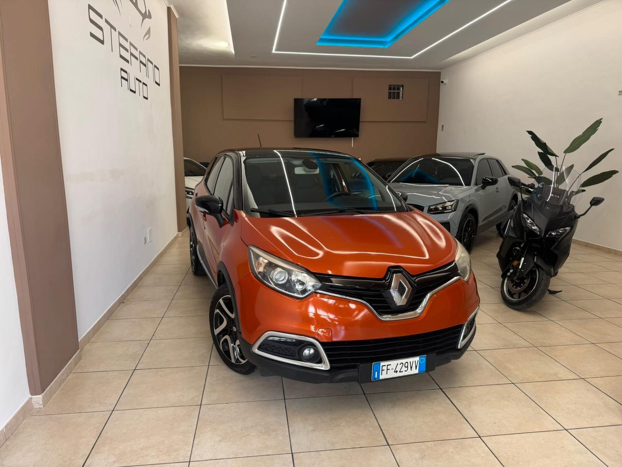 Renault Captur dCi 8V 90 CV EDC Start&Stop Energy Iconic