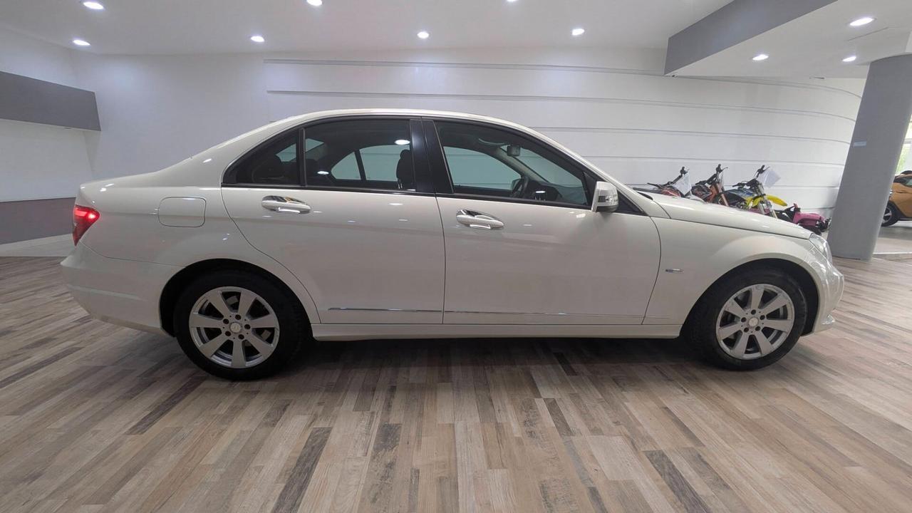 Mercedes-benz C 220 CDI BlueEFFICIENCY Executive