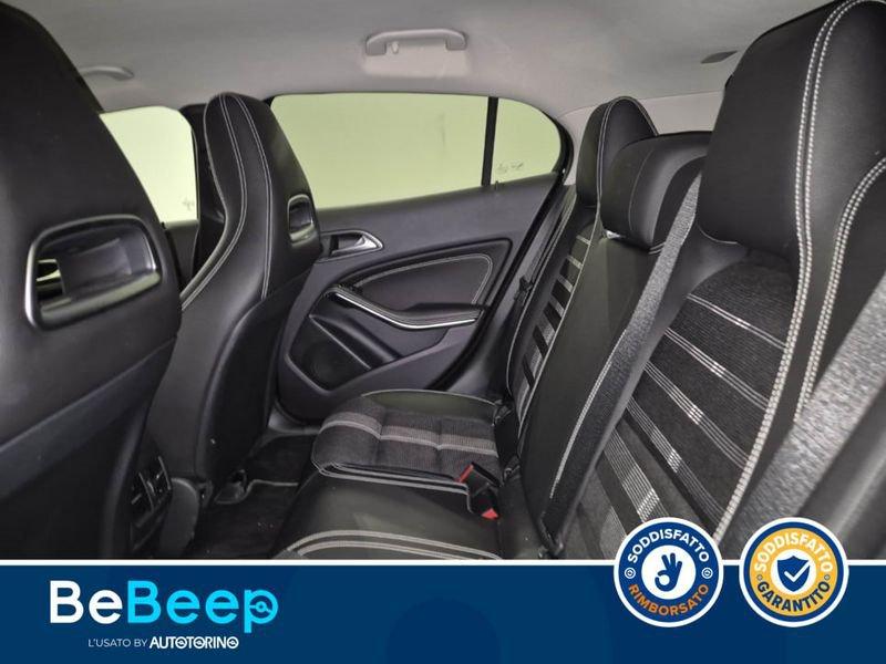 Mercedes-Benz GLA 200 SPORT AUTO