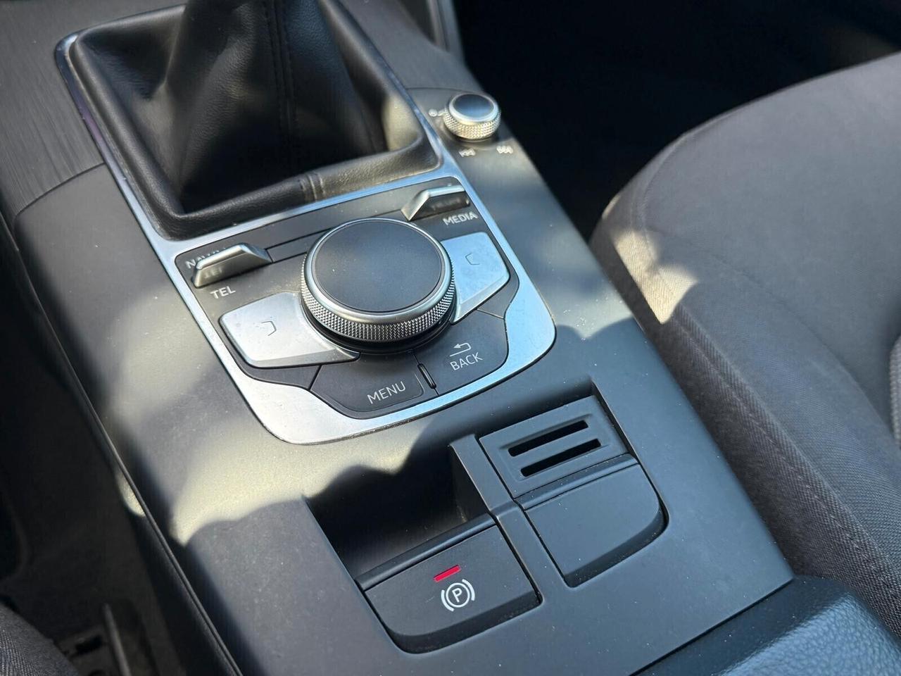 Audi A3 Sportback 30 TDI Business