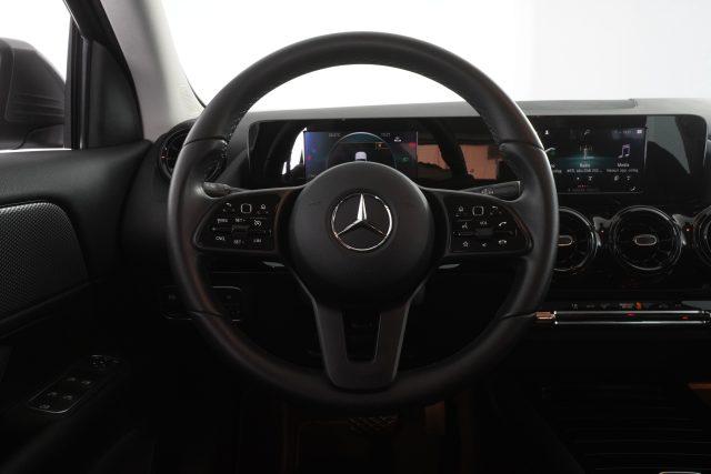 MERCEDES-BENZ CLA sse GLA GLA 200 d Automatic BUSINESS