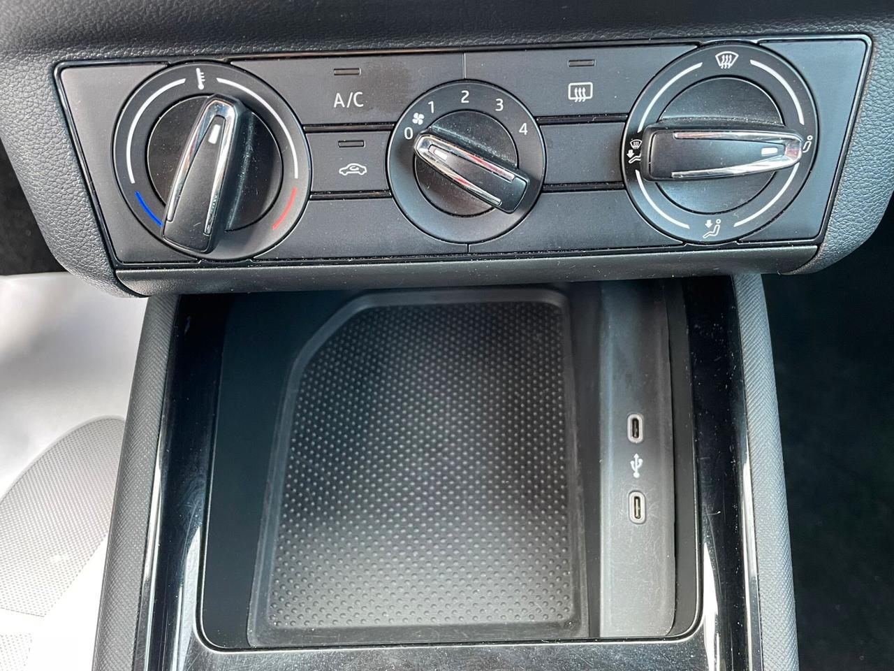 Skoda Kamiq 1.0 TSI Ambition 95cv 2023