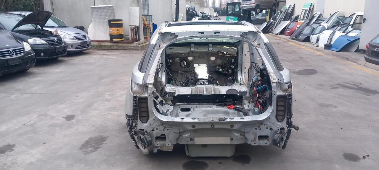 VELAR SOLO SCOCCA E DOCUMENTI ITALIANI TARGATA