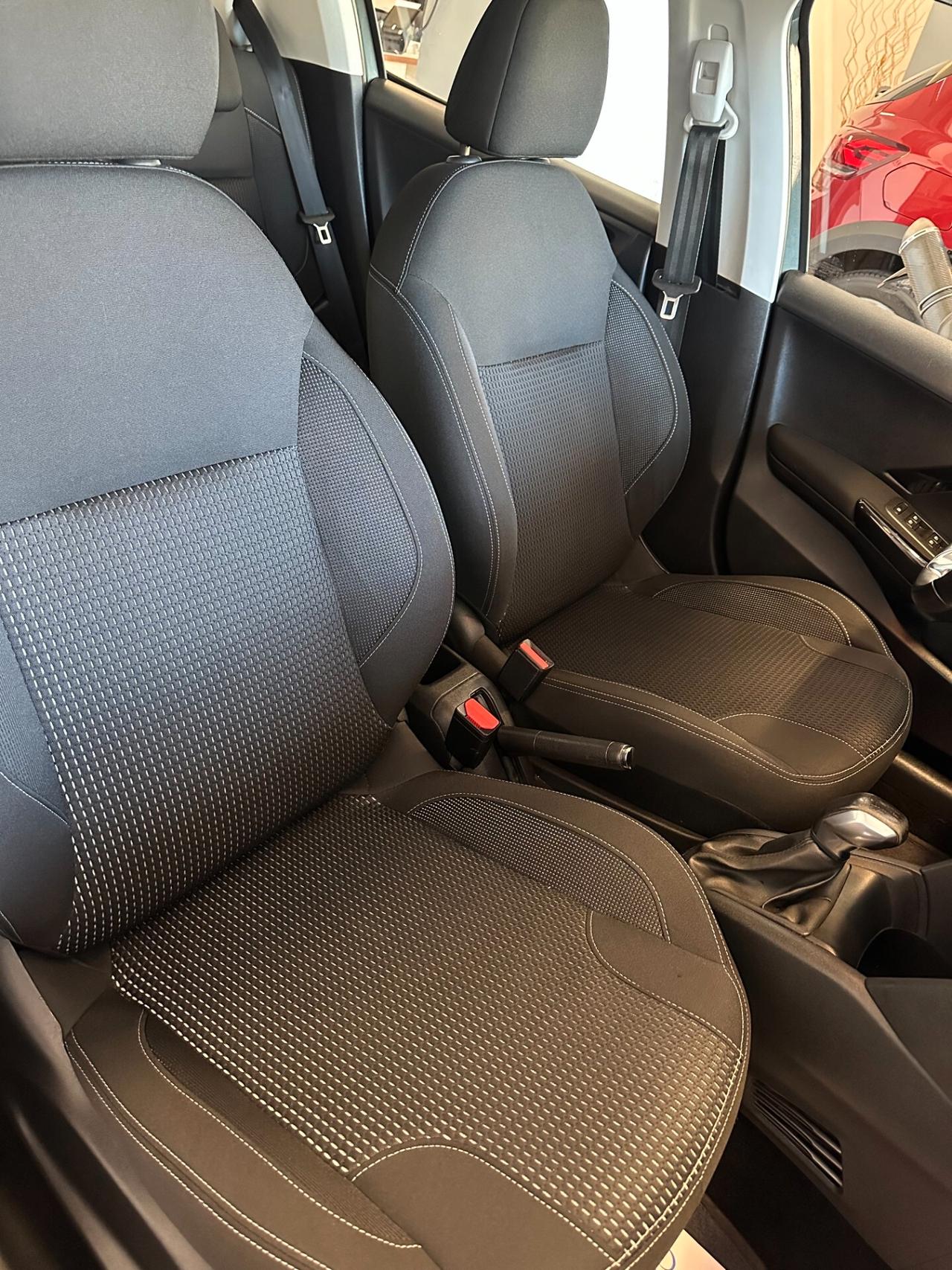 Peugeot 208 PureTech 82 5 porte Allure