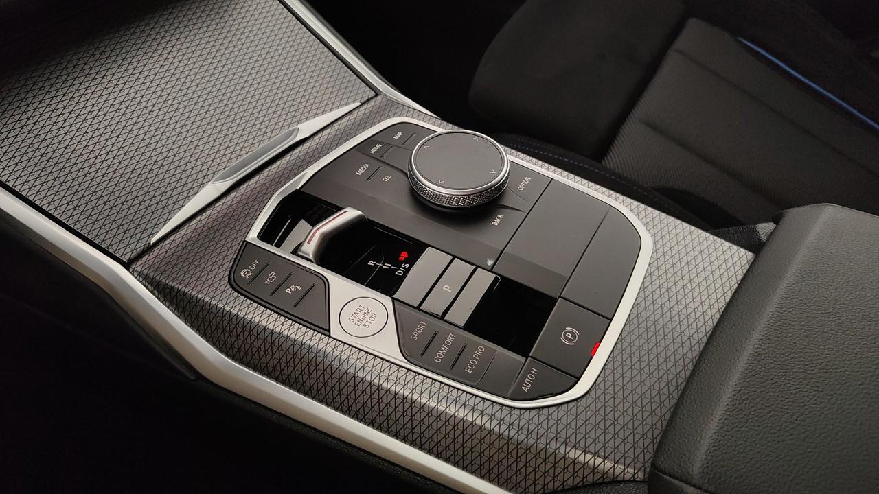 BMW Serie 3 G21 2022 Touring - 320d Touring mhev 48V xdrive MSport auto