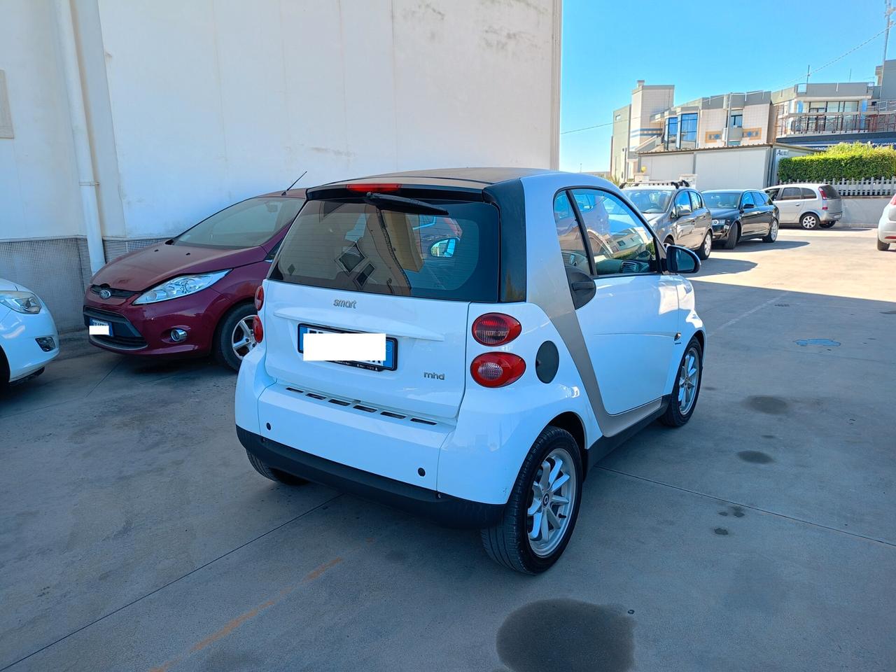 Smart ForTwo 1000 52 kW MHD coupé pulse