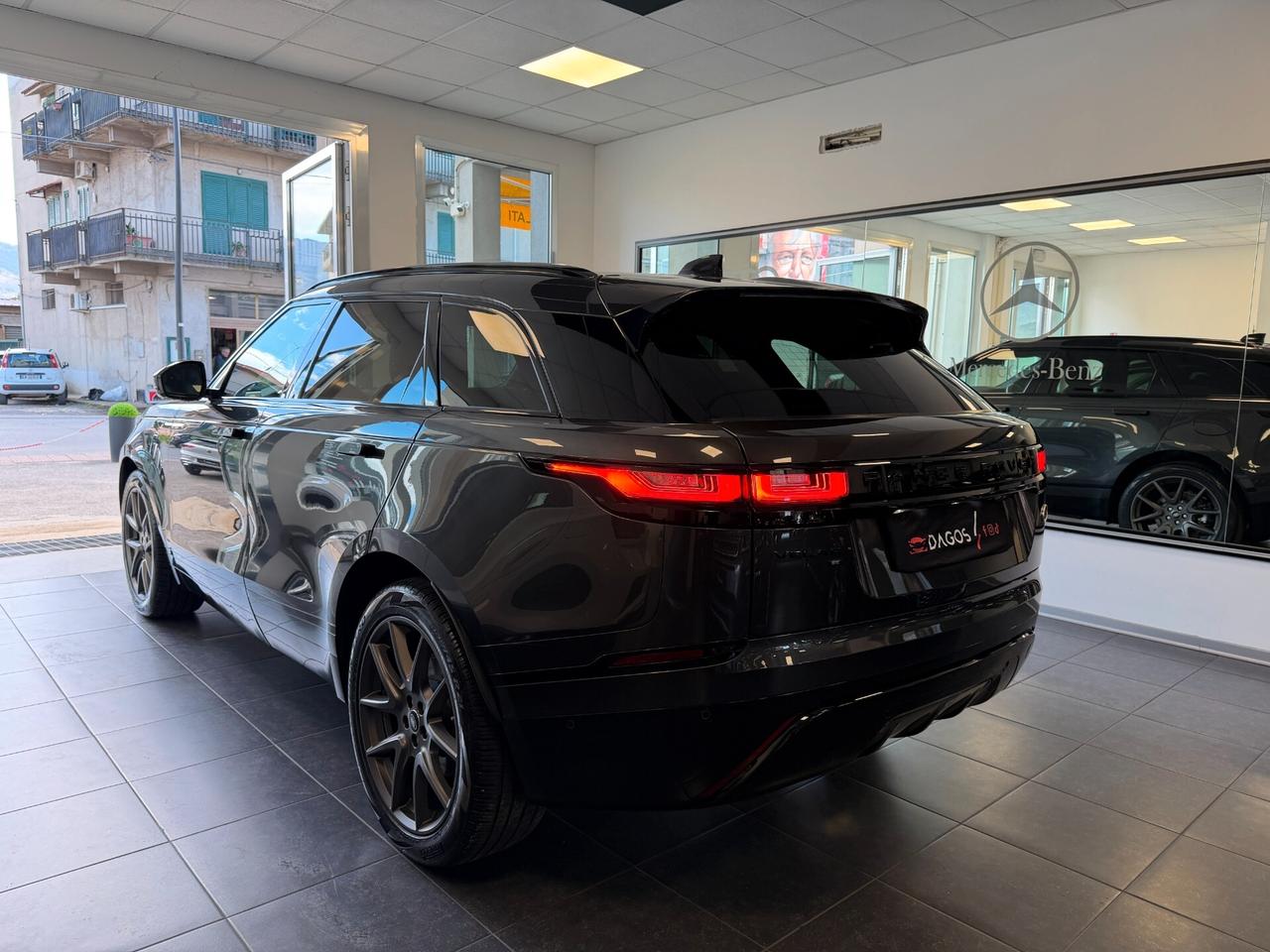 Land Rover Range Velar 2.0D I4 204 CV R-Dynamic HSE