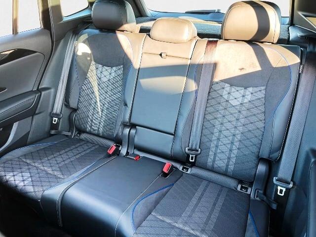 Volkswagen Tiguan 2.0 TDI R-LINE PLUS 4MOTION DSG(193CV) TETTO / 20 P MATRIX