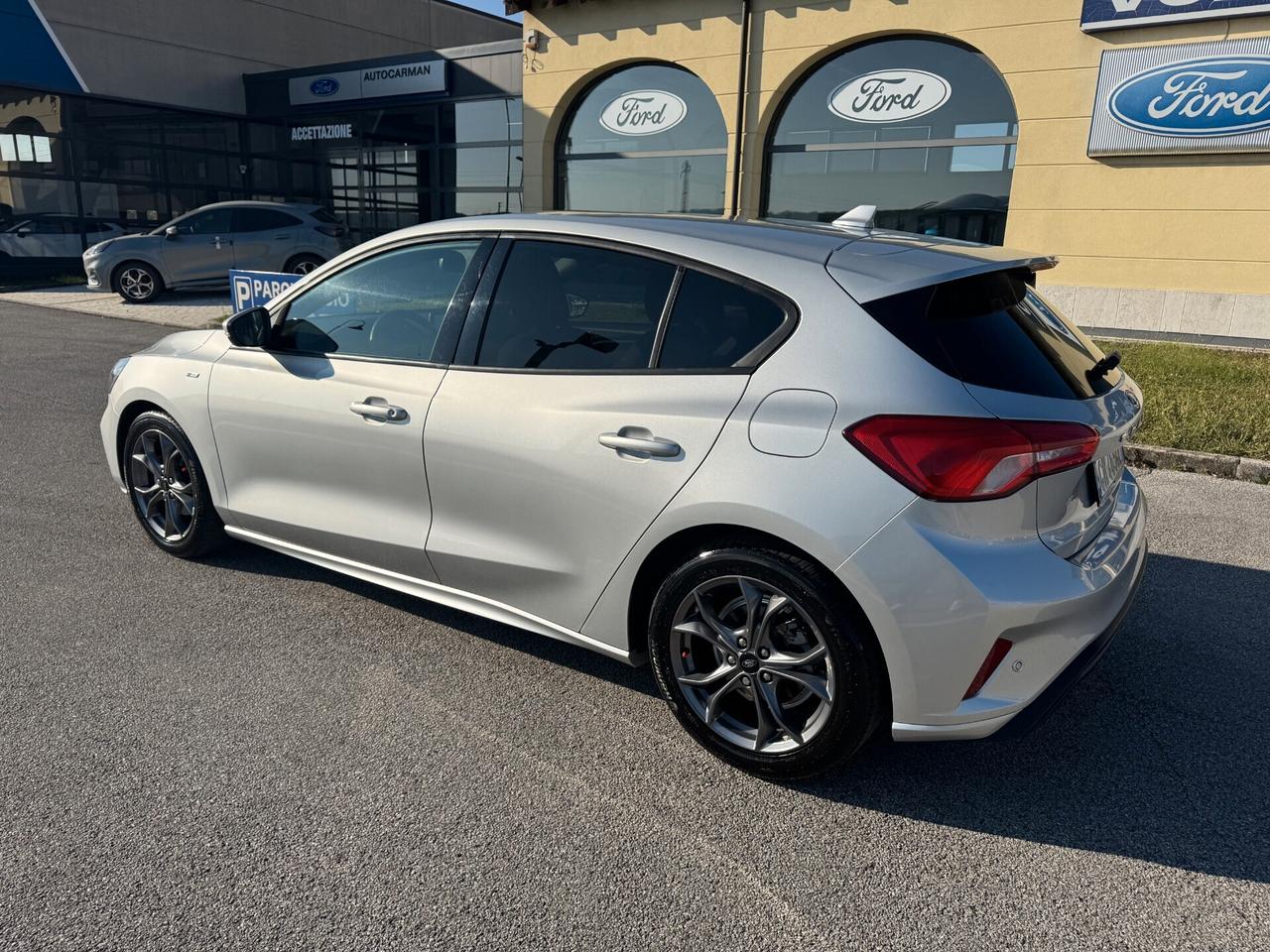 Ford Focus St-Line 1.0 EcoBoost Hybrid 125 CV Manuale