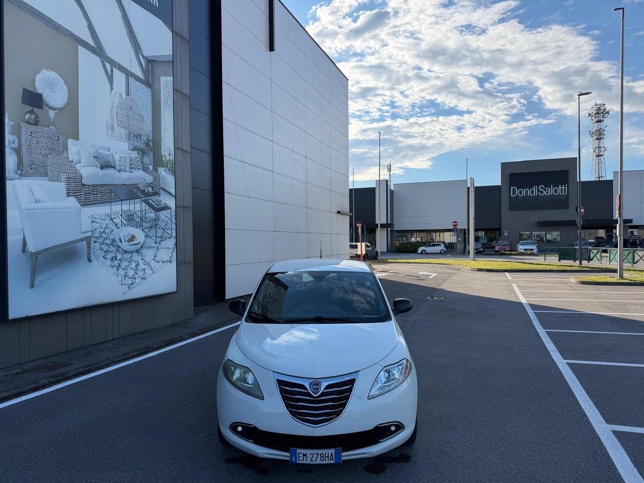 Lancia Ypsilon 1.3 MJT 16V 95 CV 5 porte S&S Platinum