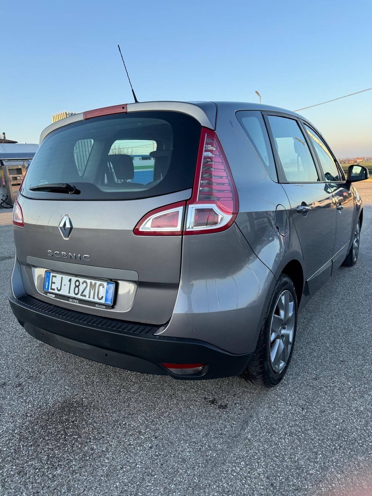 Renault Scenic Scénic X-Mod 1.6 Attractive