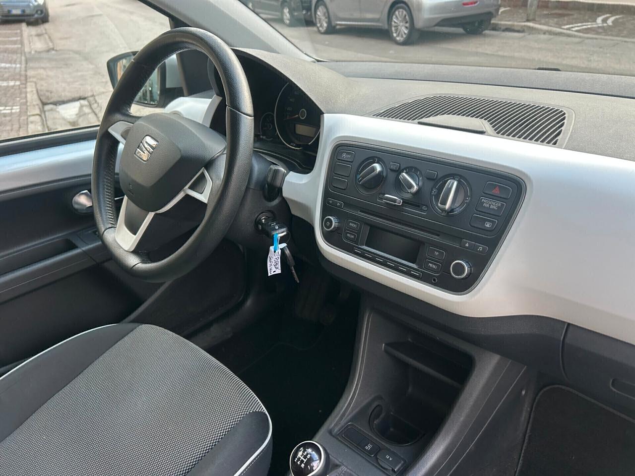 Seat Mii 1.0 68 CV 5 porte Chic Ecofuel