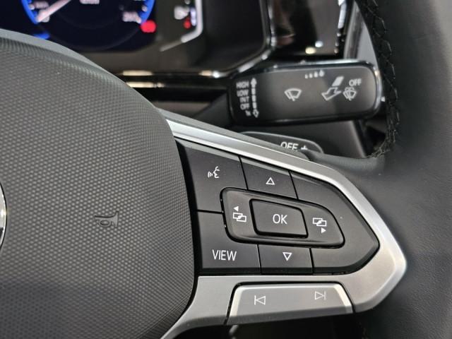 Volkswagen T-Roc 150 cv, C.18", Black Style Pack, Videocamera "Rear View", Supporto lombare, Navigatore "Discover Media", Frangivento, Fari Led Perfomance, Cruise Control Adattivo, Volante con Paddle