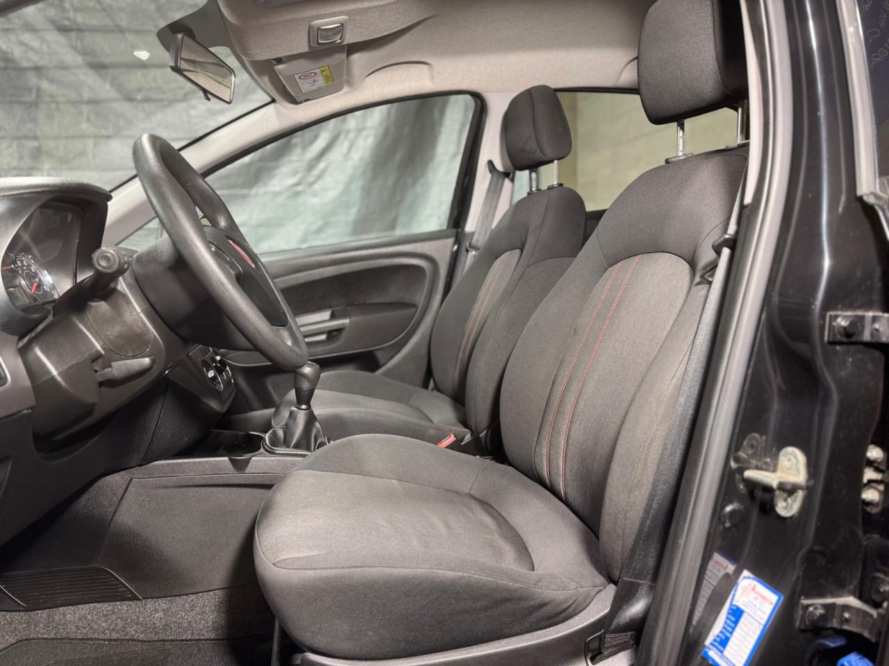 Fiat Punto 1.3 MJT 75CV 5 PORTE NEOPATENTATI