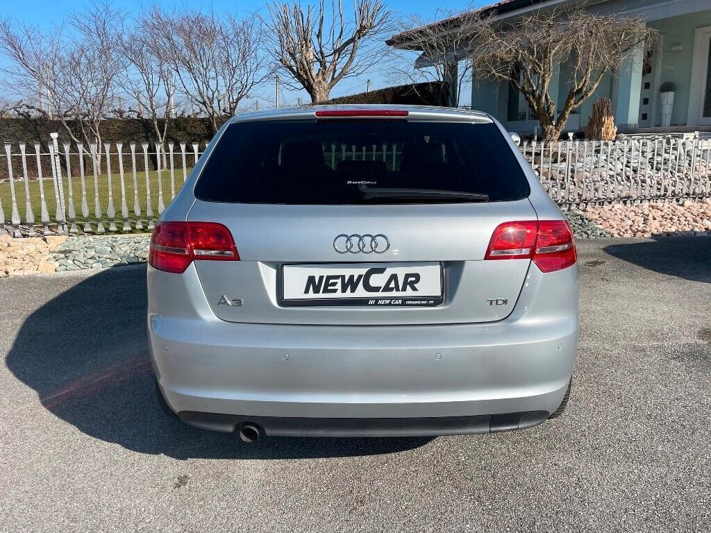 Audi A3 SPB 1.6 TDI 105 CV S tronic Ambition