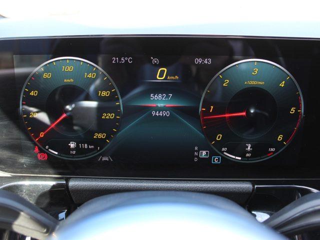 MERCEDES-BENZ GLA 200 d Automatic 4Matic Premium