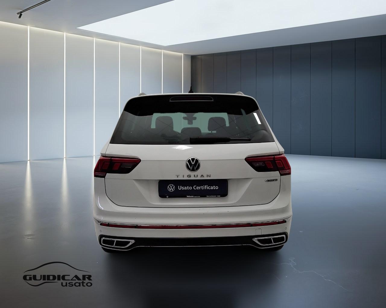 VOLKSWAGEN Tiguan II 2021 - Tiguan 2.0 tdi R-Line 4motion 150cv dsg