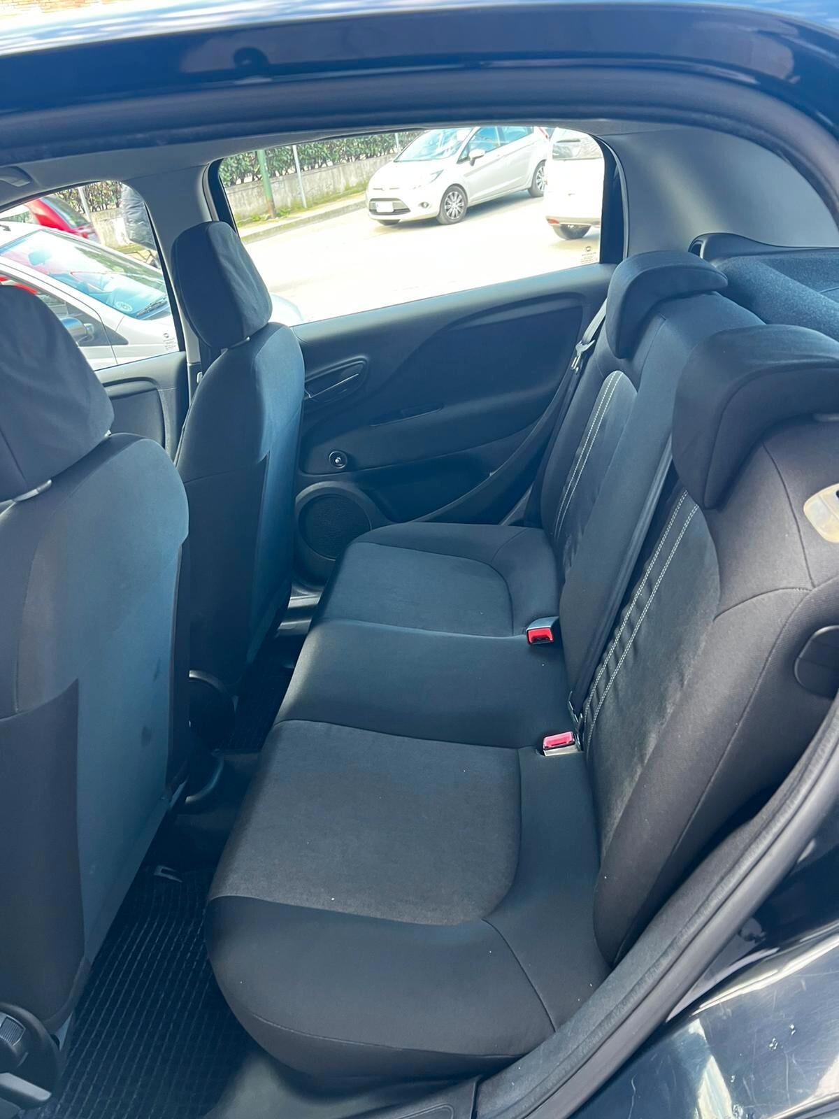 Fiat Punto 1.4 8V 5 porte Easypower Street