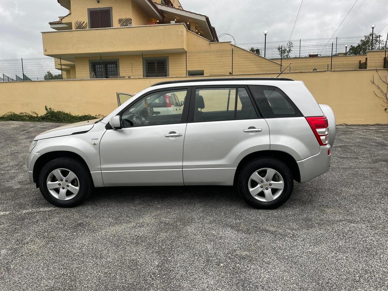 Suzuki Grand Vitara Grand Vitara 1.9 DDiS 5 porte Executive