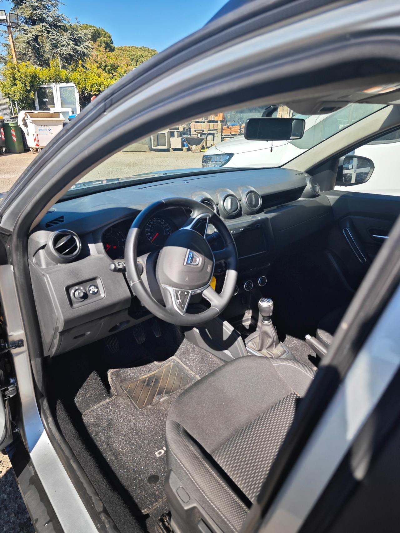 Dacia Duster 1.0 TCe 100 CV ECO-G 4x2 15th Anniversary
