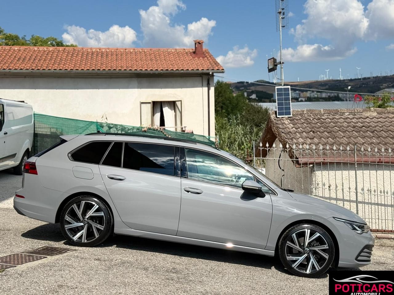 Volkswagen Golf Variant 2.0 TDI 150 CV DSG SCR Life