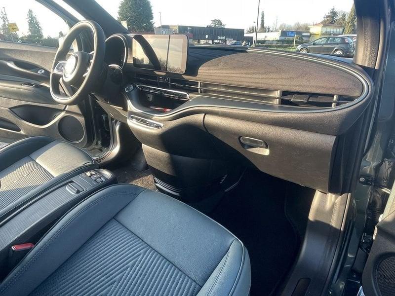 FIAT 500 Giorgio Armani Collector's Edition