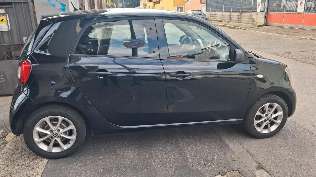 Smart ForFour 70 1.0 Prime