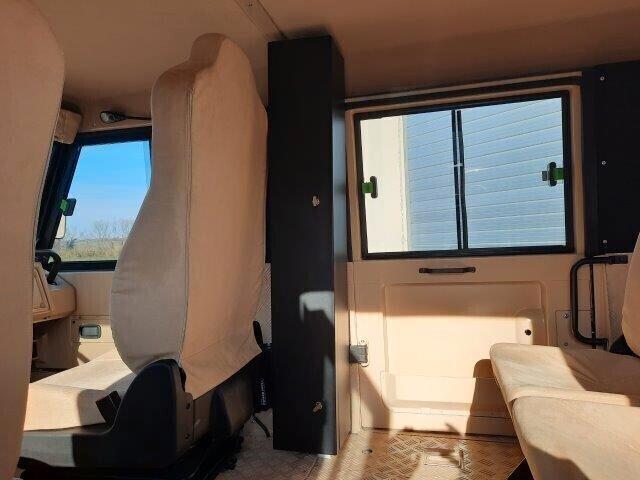 Iveco VM 90 2.8TDI 4X4 HARD TOP 9POSTI + CARRELLO