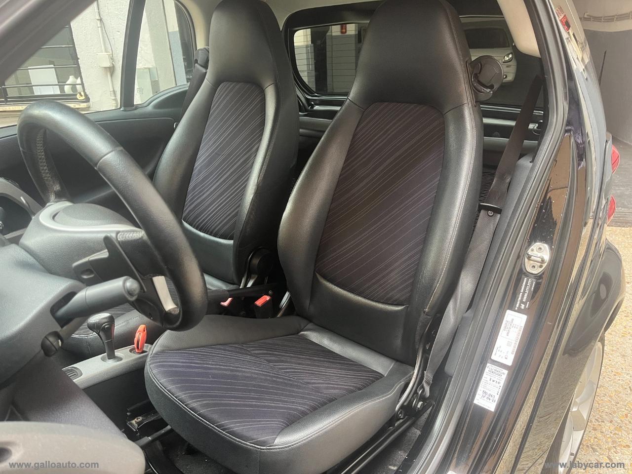SMART fortwo 800 40 kW coupé teen cdi sp.ed.