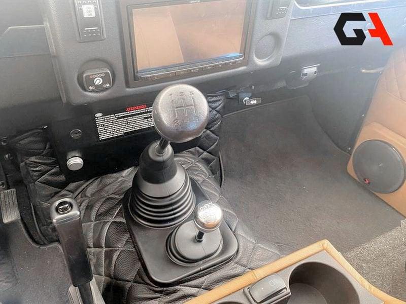 Land Rover Defender 90 2.0