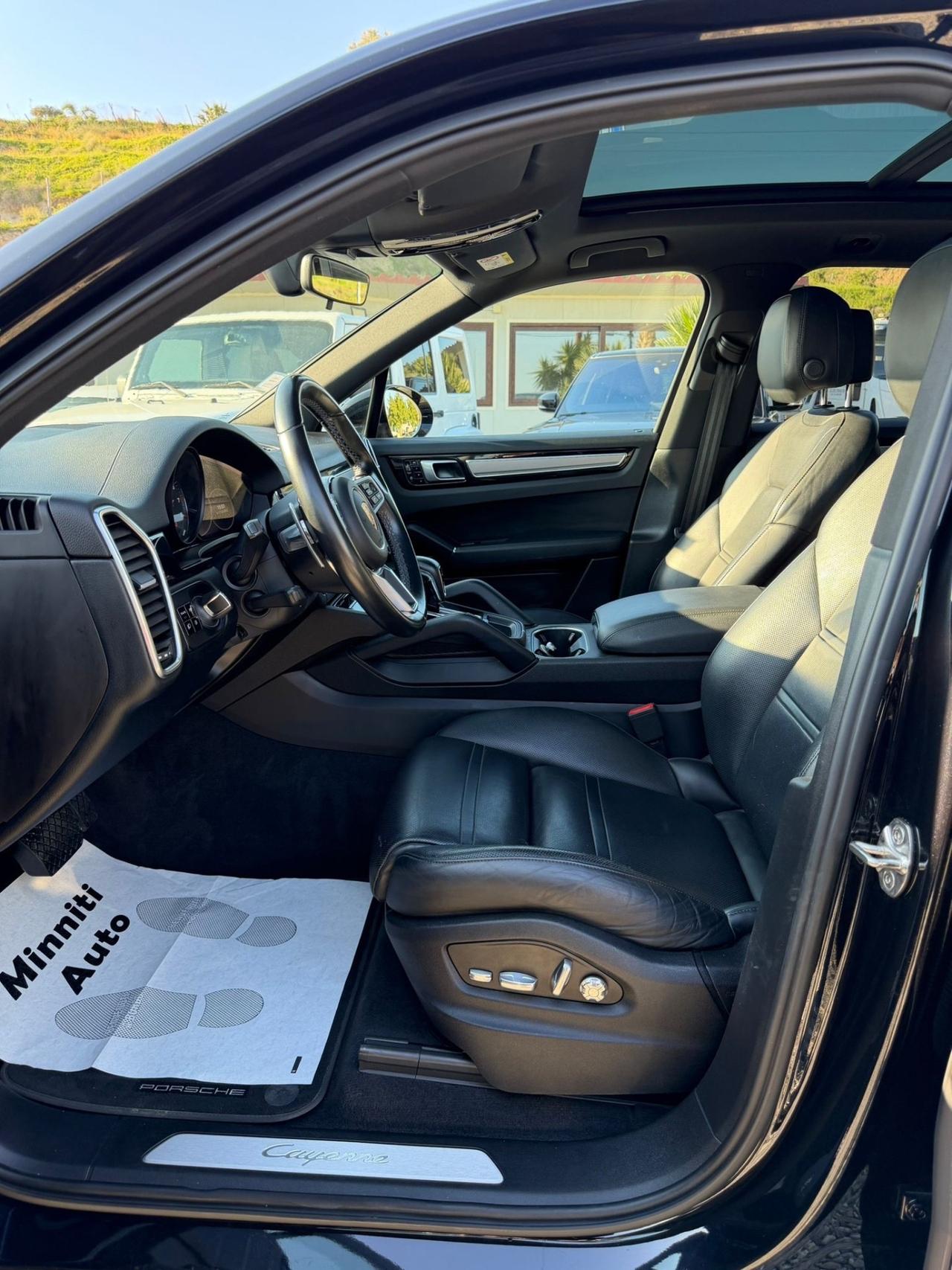 Porsche Cayenne 3.0v6 Hybrid 462cv full optional