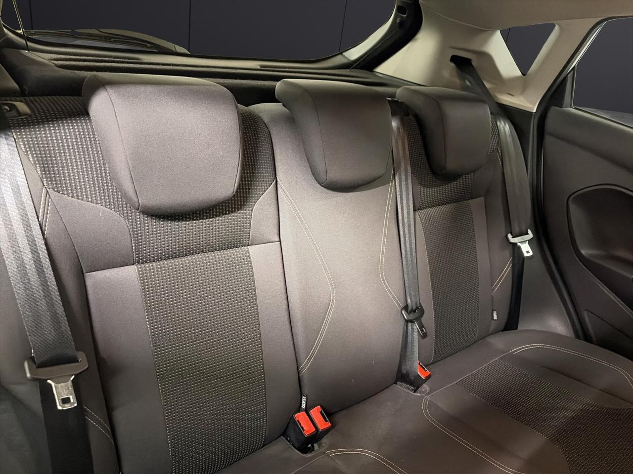 Ford Fiesta 1.0 100CV HandyTech Titanium