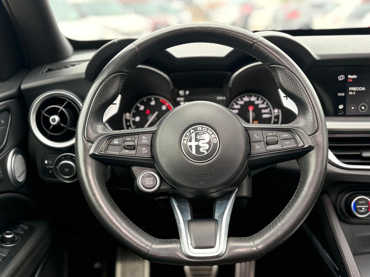 ALFA ROMEO STELVIO 210 CV VELOCE TETTO APRIBILE