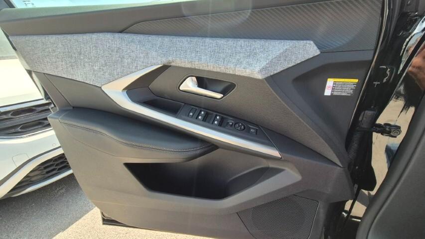 Peugeot 3008 Hybrid 145 e-DCS6 Allure - KMO 2025