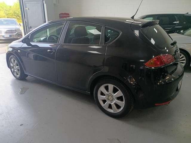 SEAT Leon Leon II 2005 1.6 Style (stylance)