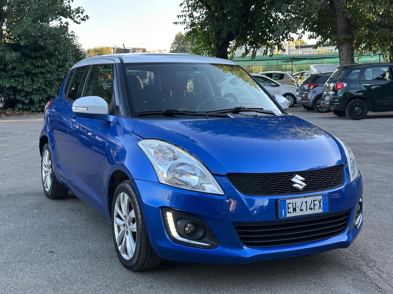 Suzuki Swift 1.2 VVT 5 porte B-Top Bi-Color
